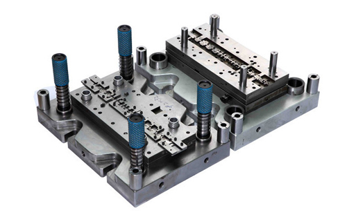 Cold blanking die with tungsten steel